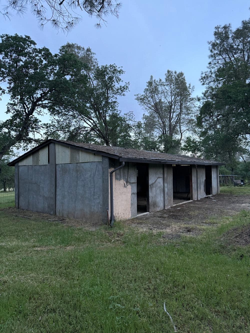 Gallery photos for Successful Garage Demolition in Oroville: Image #2