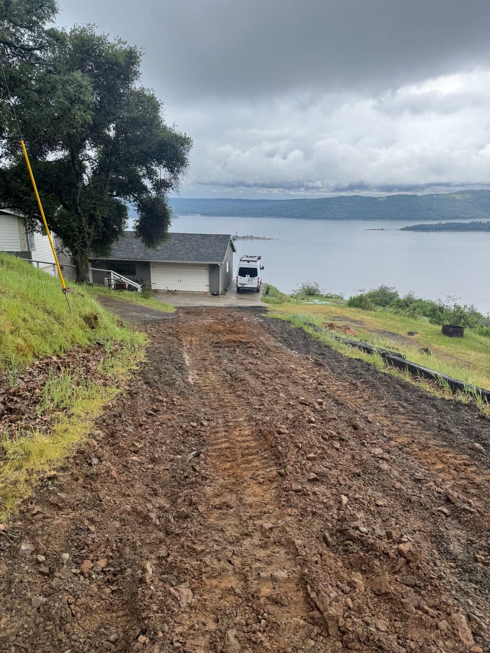 Gallery photos for Gravel Driveway Regrading and Base Rock Install in Oroville: Image #5