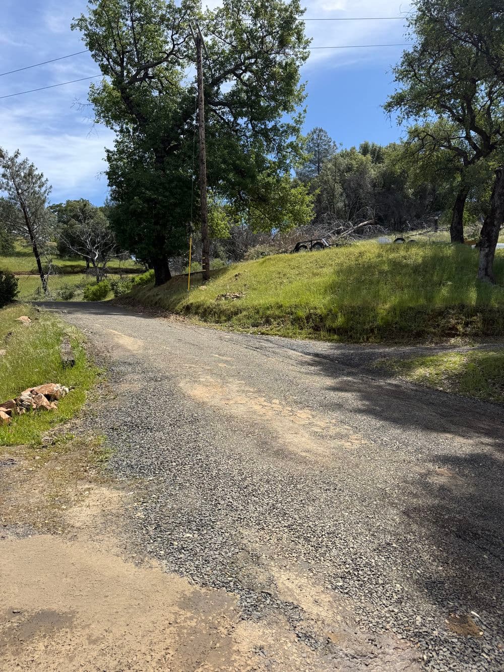 Gallery photos for Gravel Driveway Regrading and Base Rock Install in Oroville: Image #8