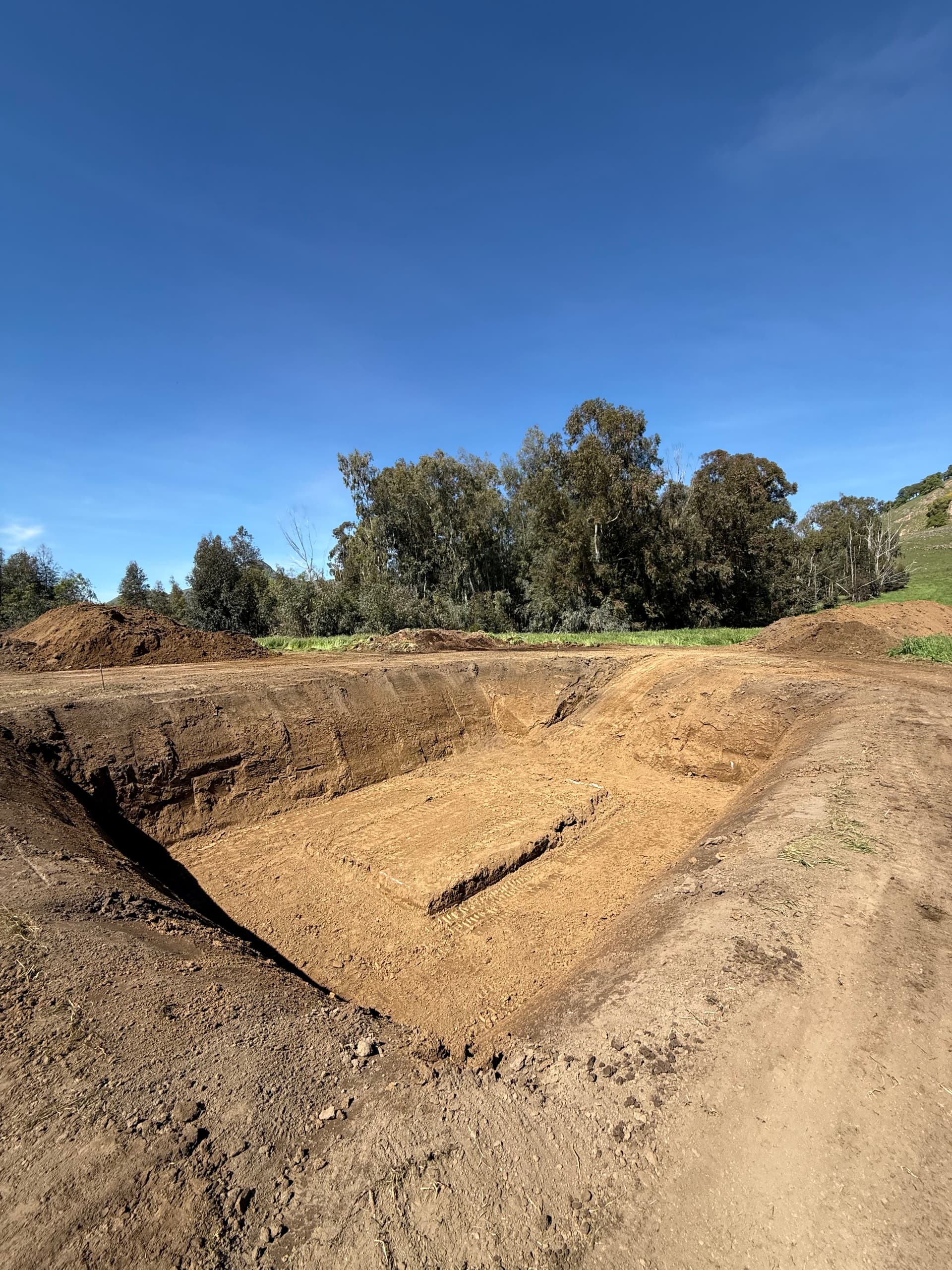 Gallery photos for Basement Dig for a Custom Home in Sutter, CA: Image #1